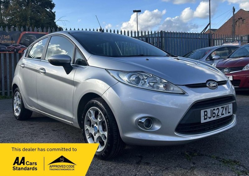 FORD FIESTA 1.25 Zetec Euro 5 5dr